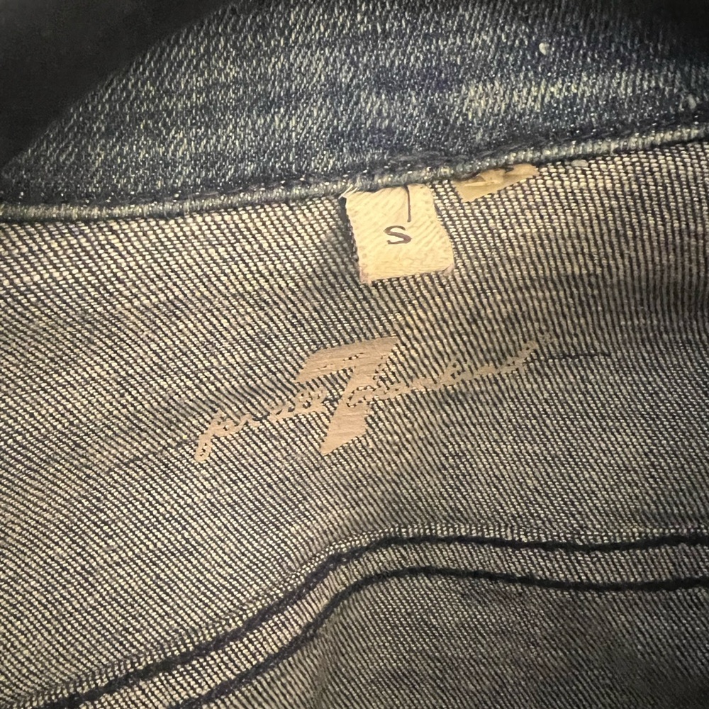7 For All Mankind Dark Blue Jean Jacket Women size small like new - Picture 5 of 6